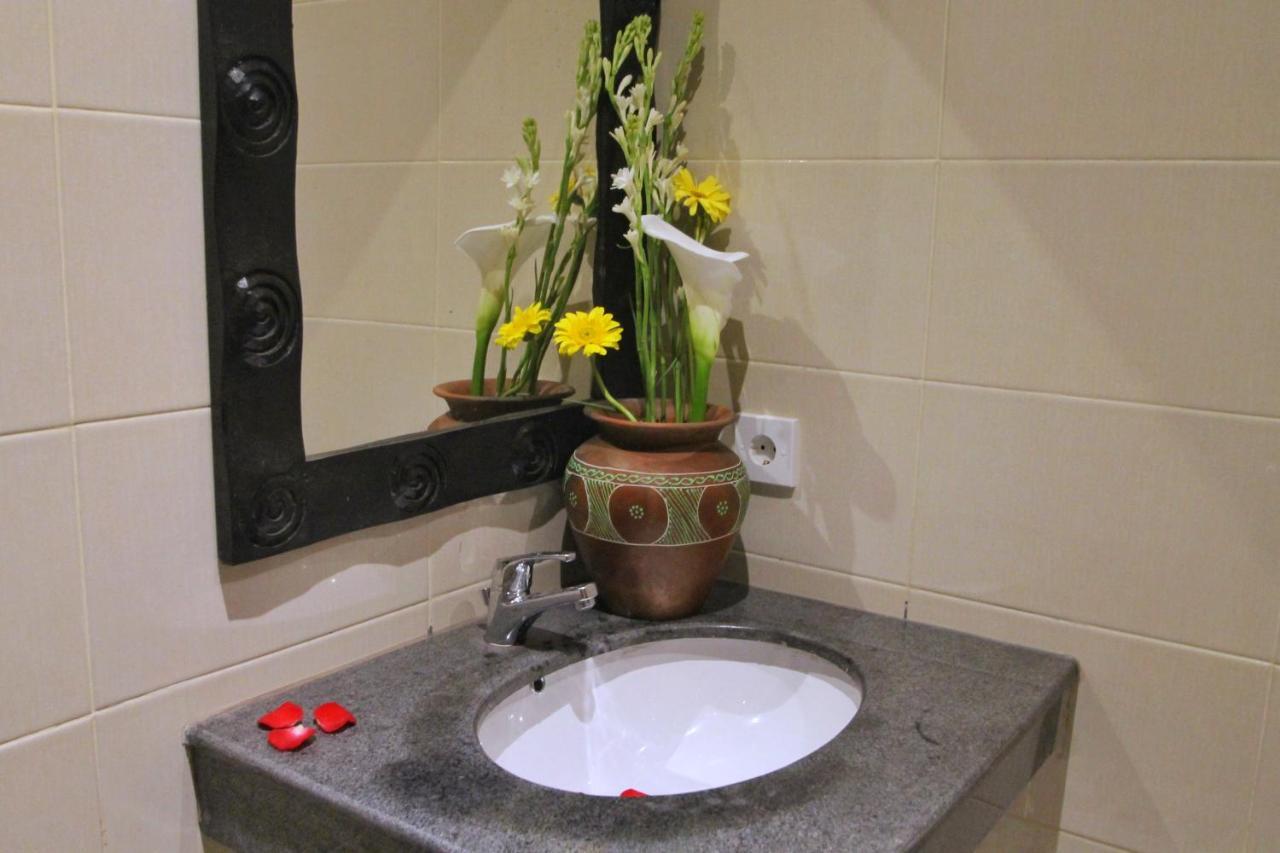 Dewi Putri House Hotel Ubud Szoba fotó
